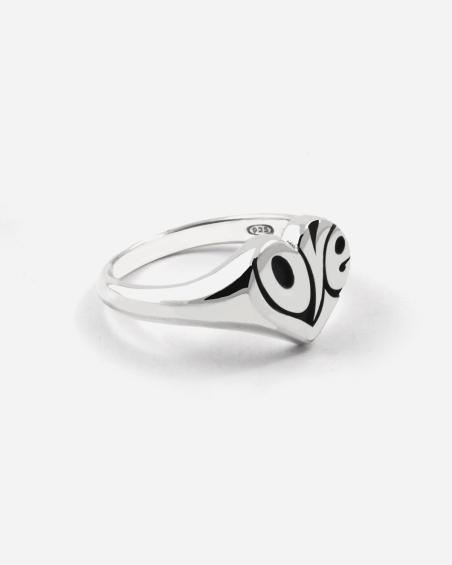 LOVETAG HEART SIGNET RING