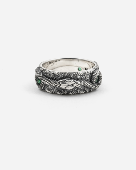 ANILLO BANDA SERPIENTE DE PLATA CON BRILLANTES VERDES