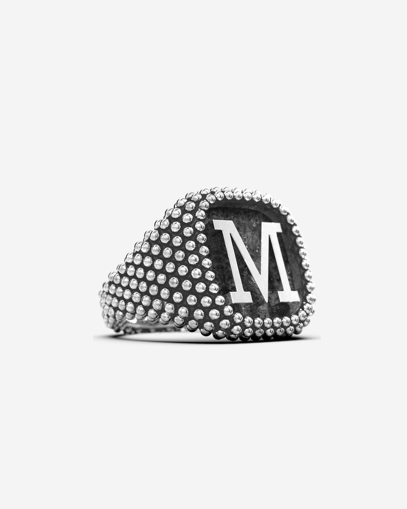 ANELLO CHEVALIER QUADRATO PUNTINATO CON LETTERA INIZIALE PERSONALIZZABILE