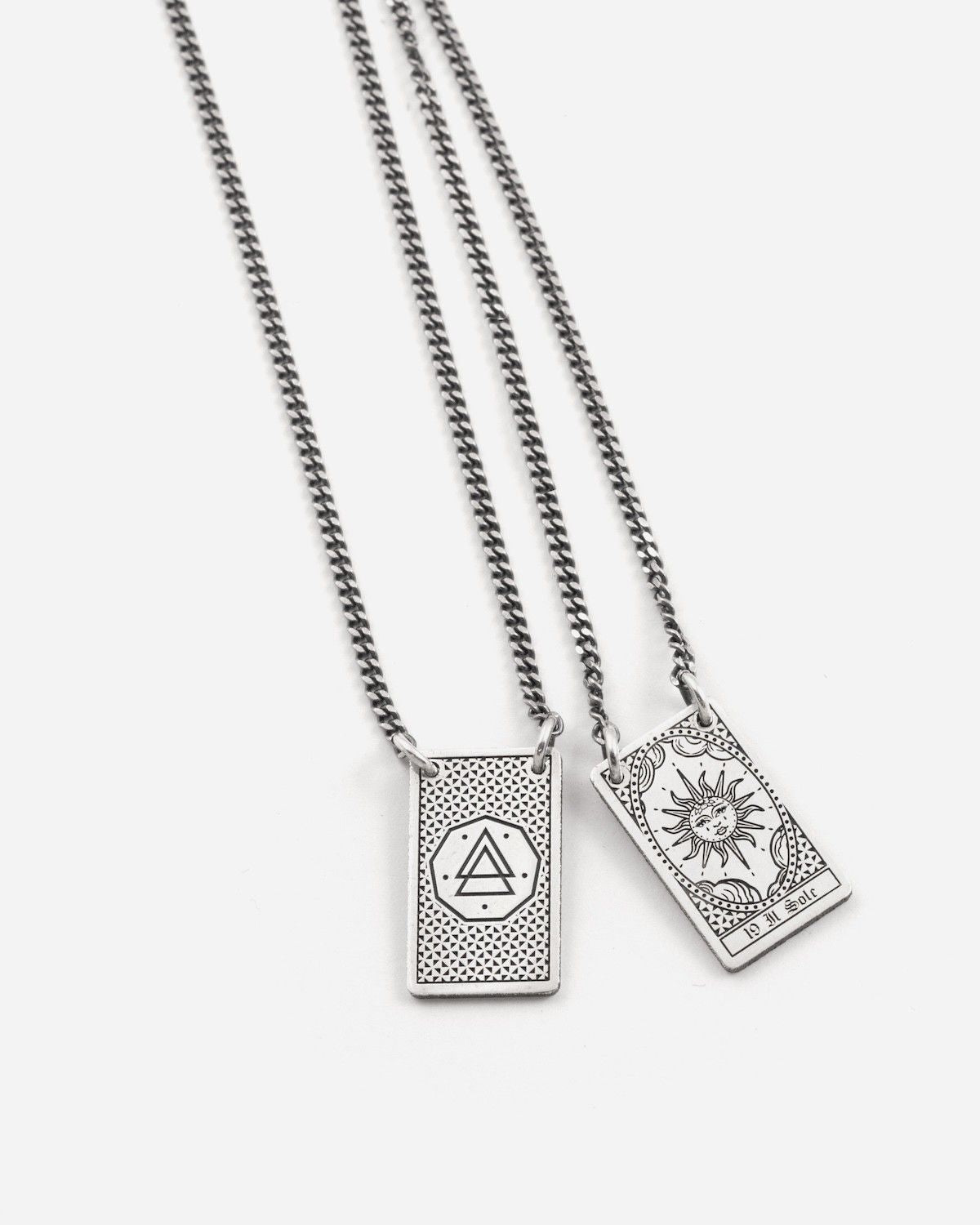 TAROT CARDS SCAPULAR NECKLACE – Nove25