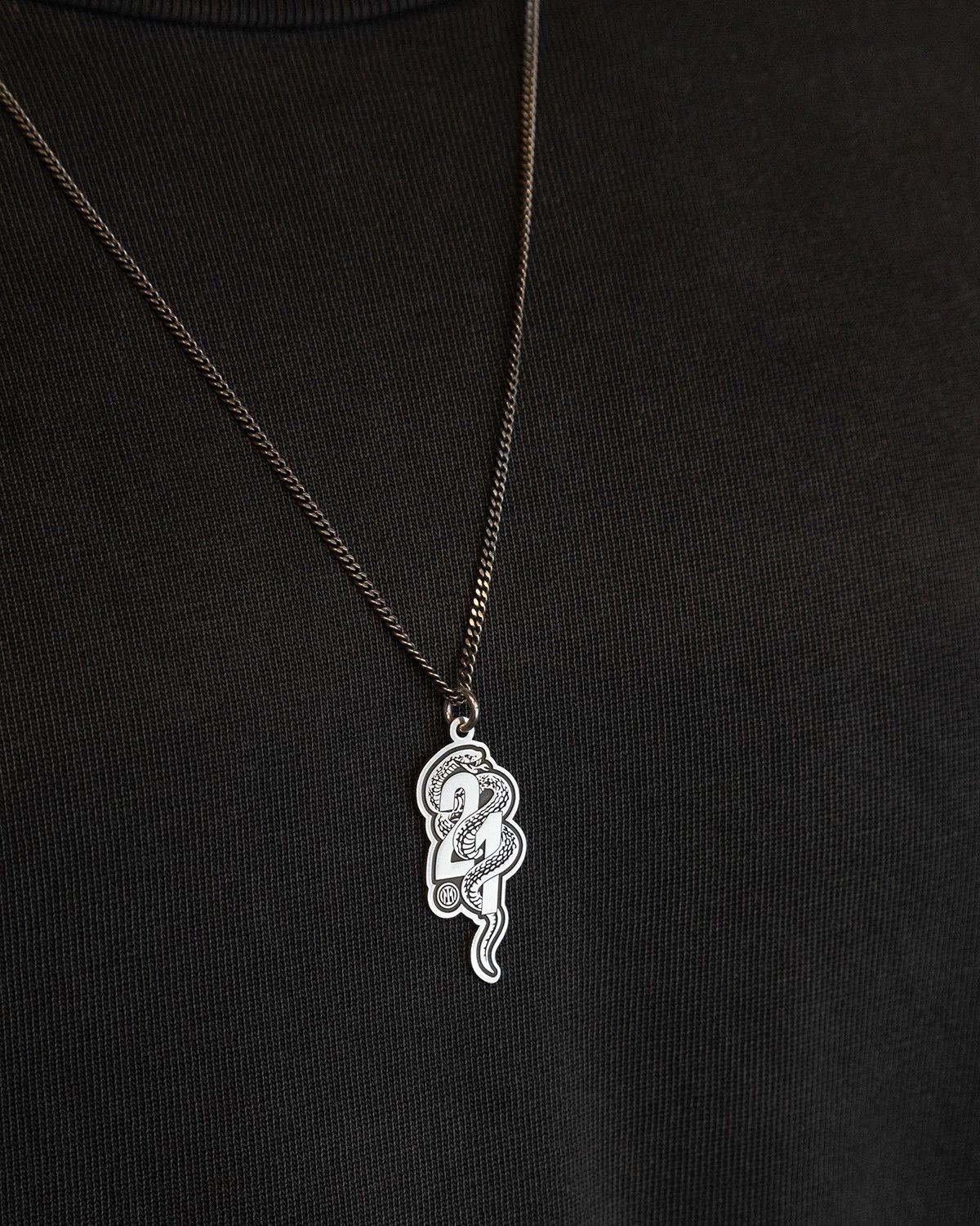 PENDENTIF DOUBLE 2026 INTER X NOVE25