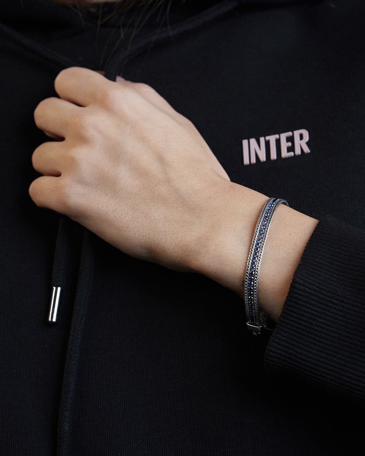 IM INTER X NOVE25 ARMBAND TENNIS MIT NERAZZURRI DIAMANTEN