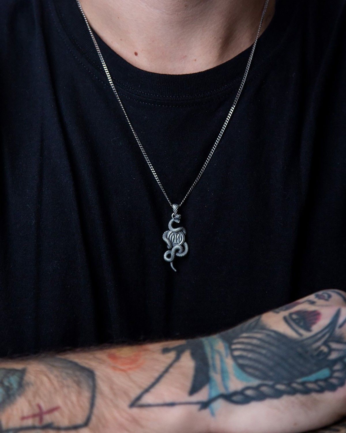 NECKLACE WITH SNAKE PENDANT INTER X NOVE25