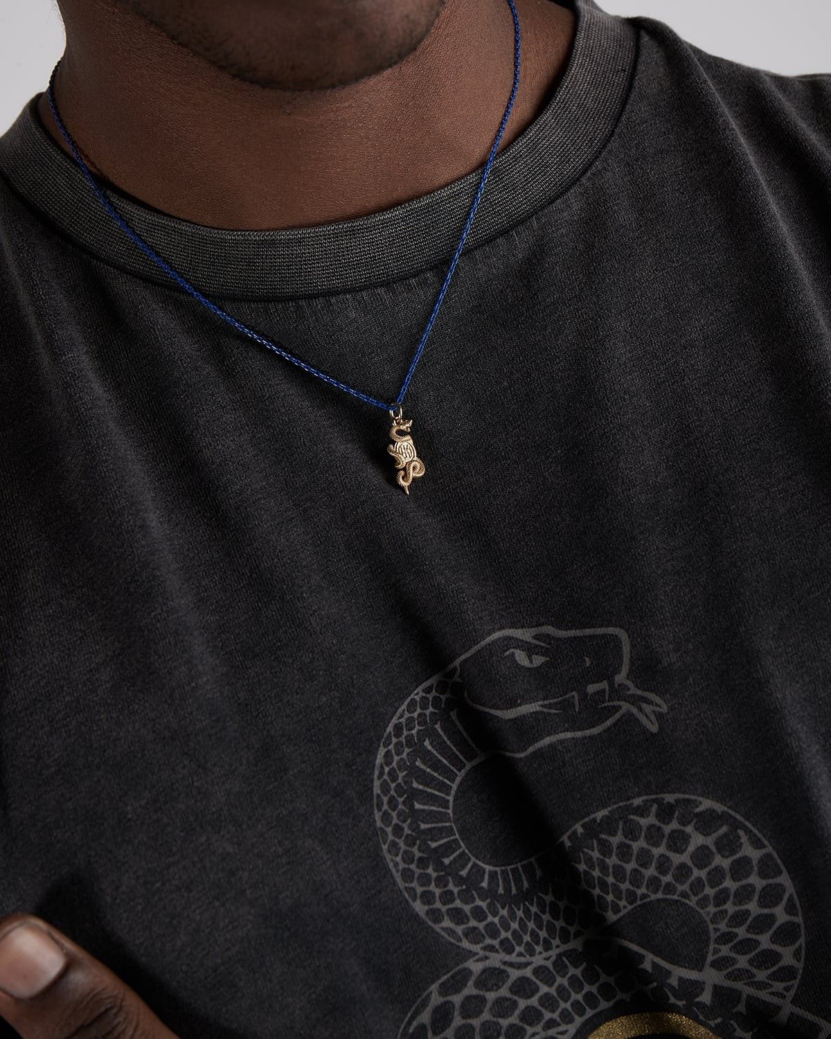 COLLANA SMALTATA PENDENTE BISCIONE ORO INTER X NOVE25