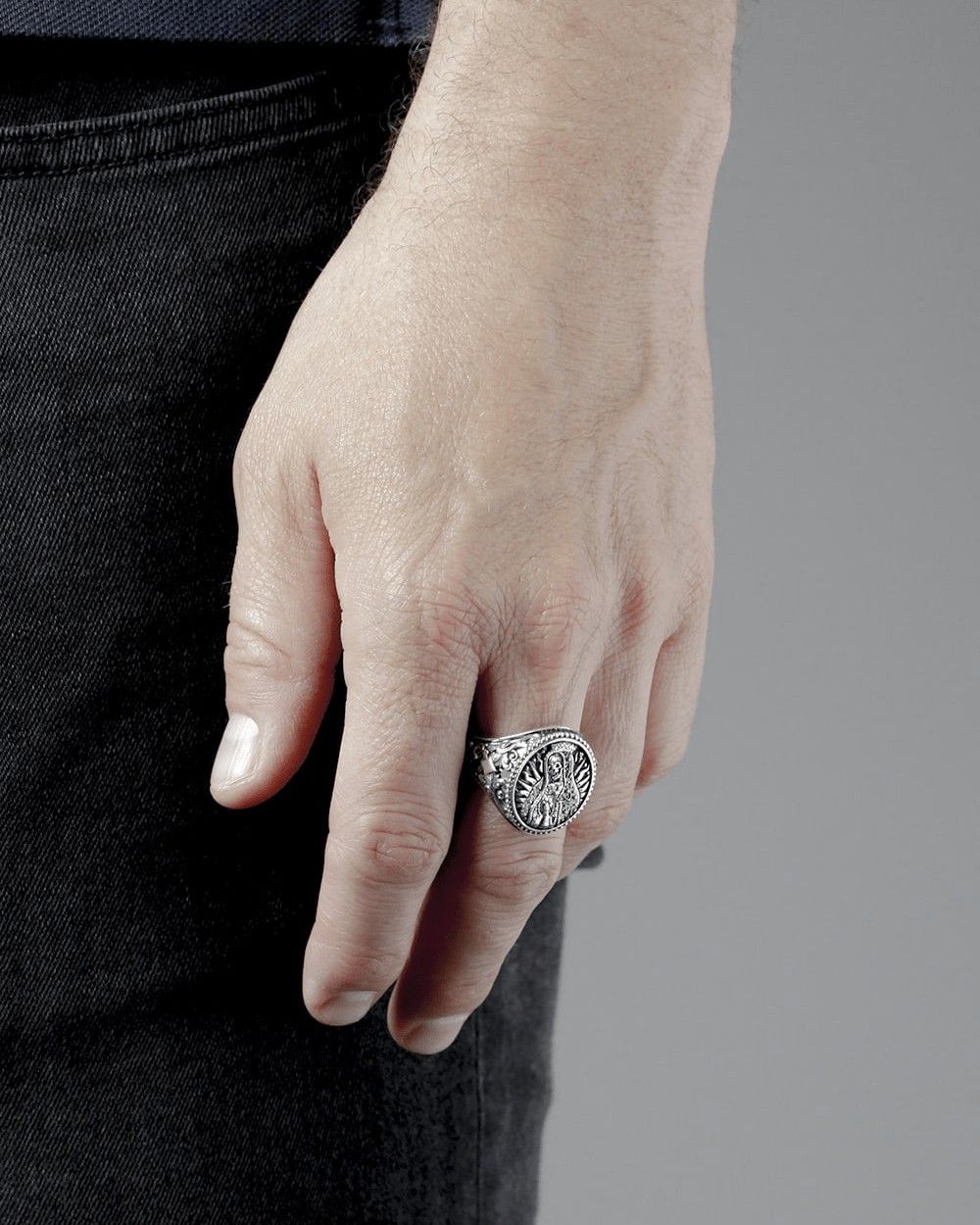 ANILLO CHEVALIER OVAL SANTA MUERTE