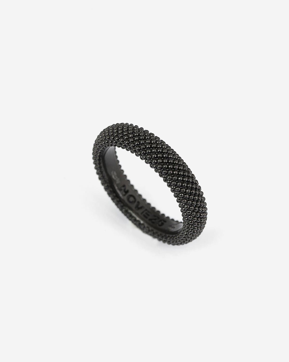 EHERING GEPUNKTET TOTAL BLACK