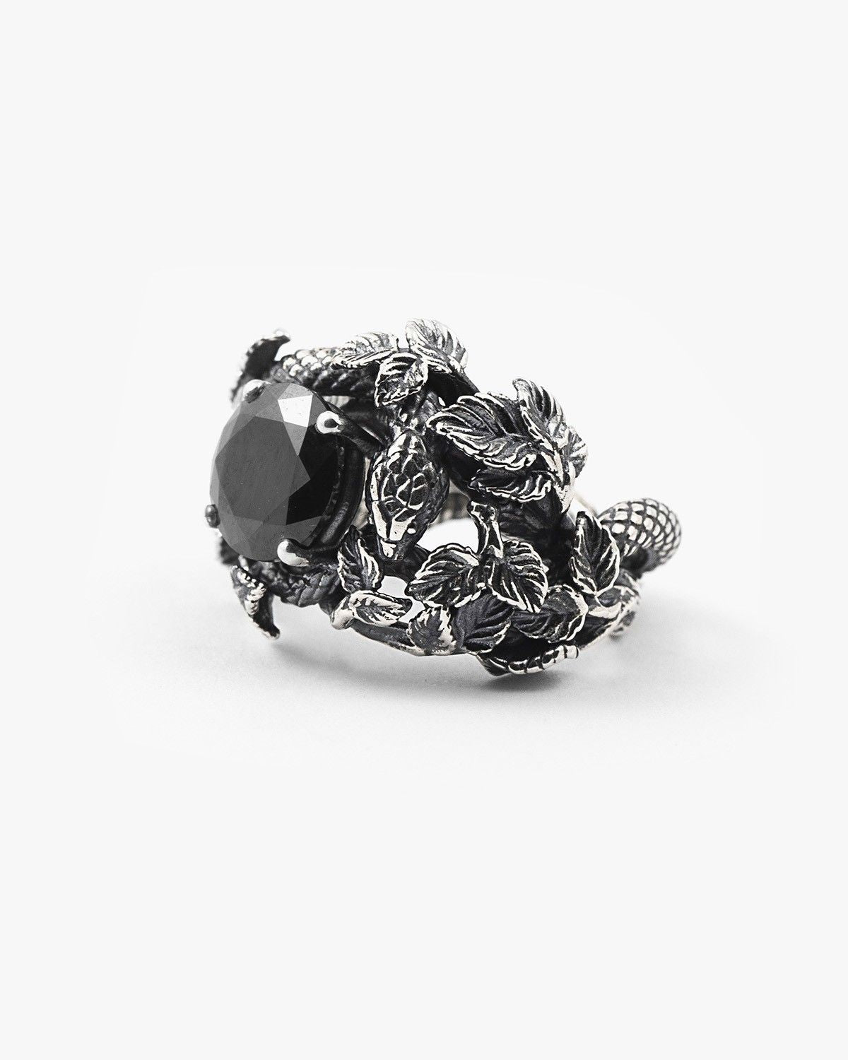 BAGUE EDEN SOLITAIRE AVEC ZIRCON NOIR