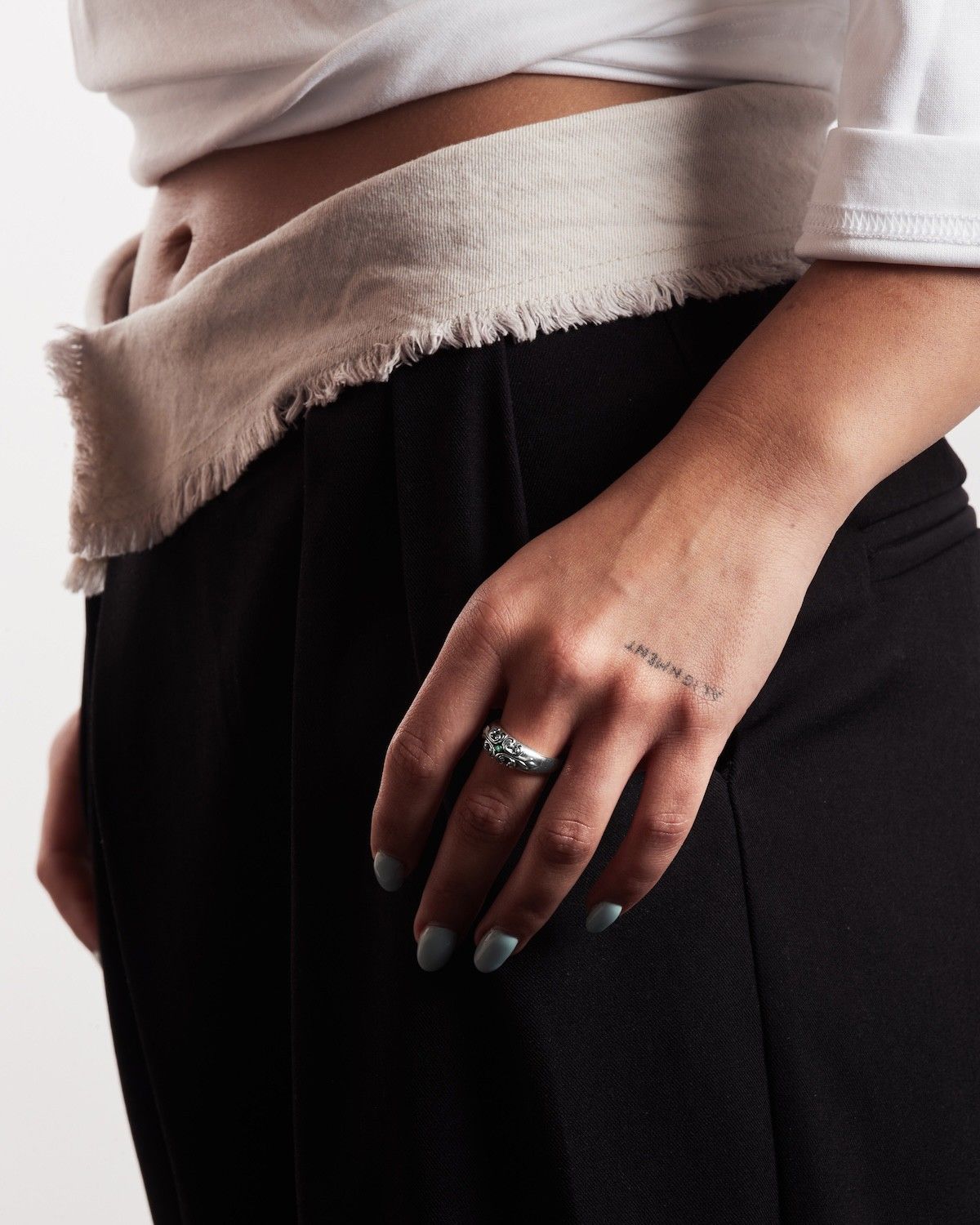 SOLEDAD RING WITH GREEN STONE