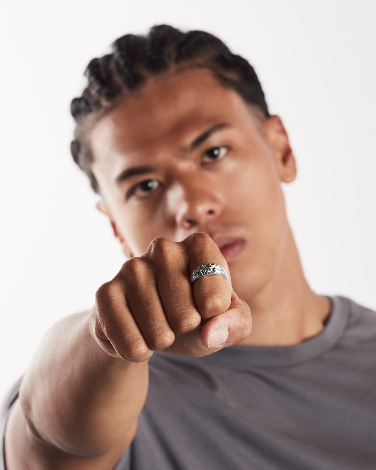 SOLEDAD RING WITH GREEN STONE