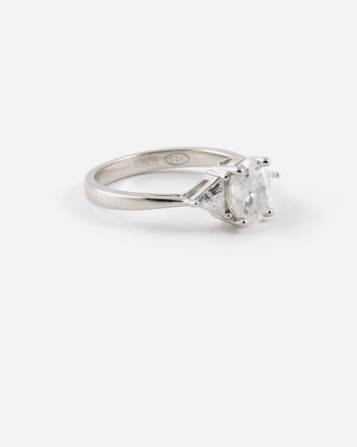 SILBERNER TRILOGIE-RING MIT 2.1 CT MOISSANIT