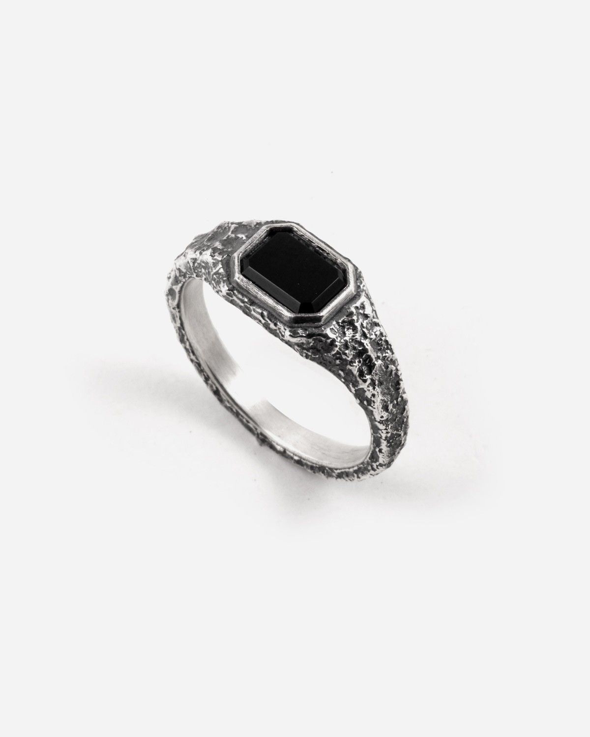 Nove25 Rings with Stones | Shop Online on the Official Store