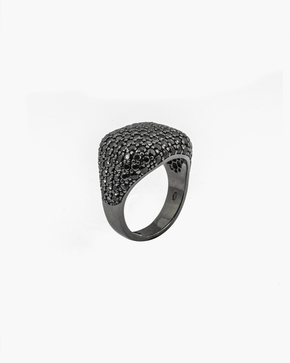 CHEVALIÈRE CARRÉE NOIR AVEC ZIRCON CUBIQUE