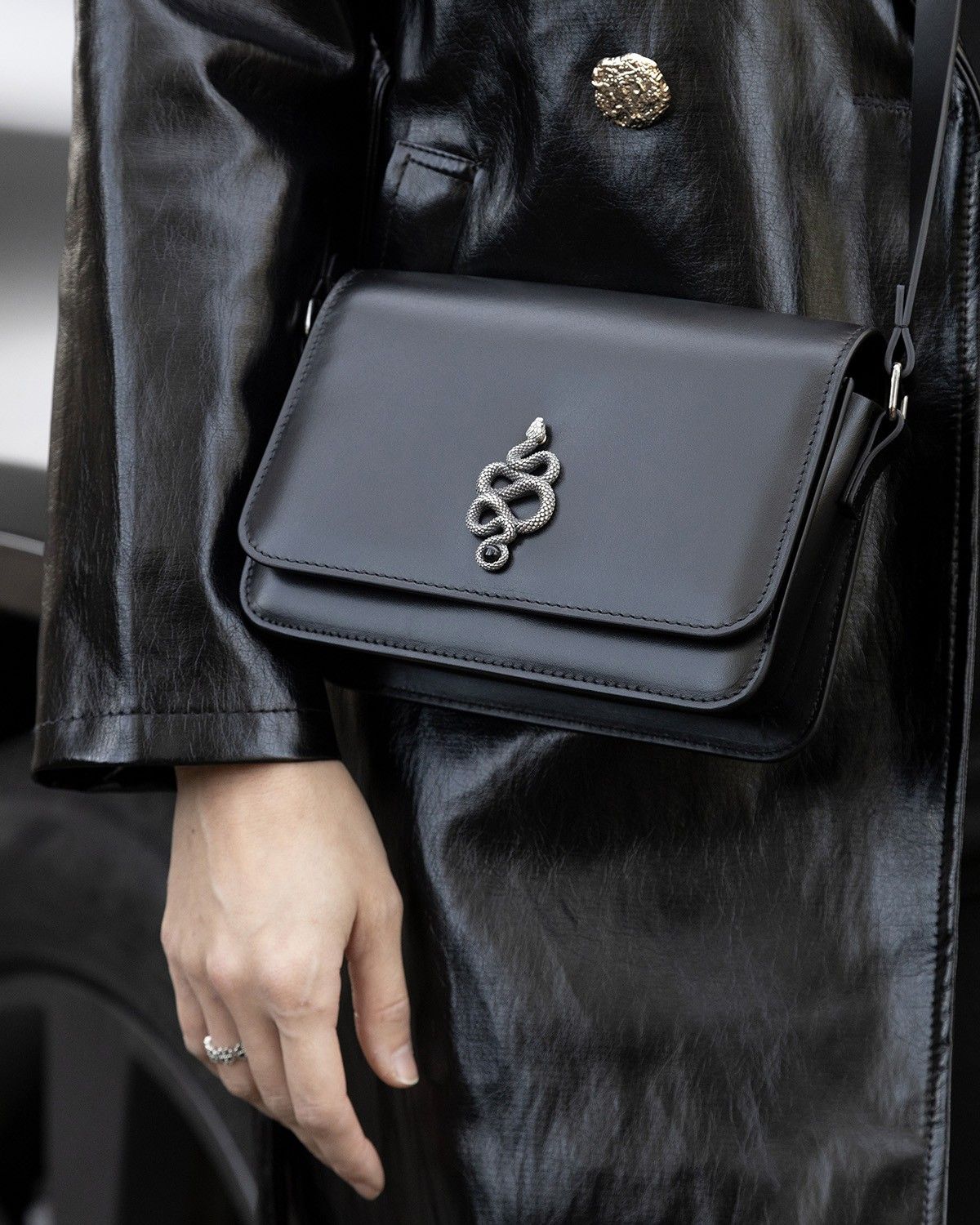 SNAKE BAG