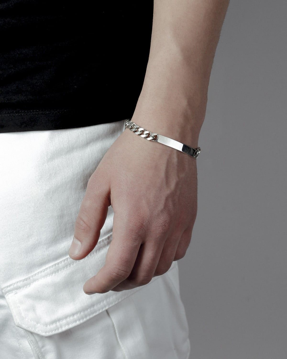 BRACELET GOURMETTE BORDURE CARRÉE AVEC AVEC GRAVURE CHAÎNE 250 CUSTOM