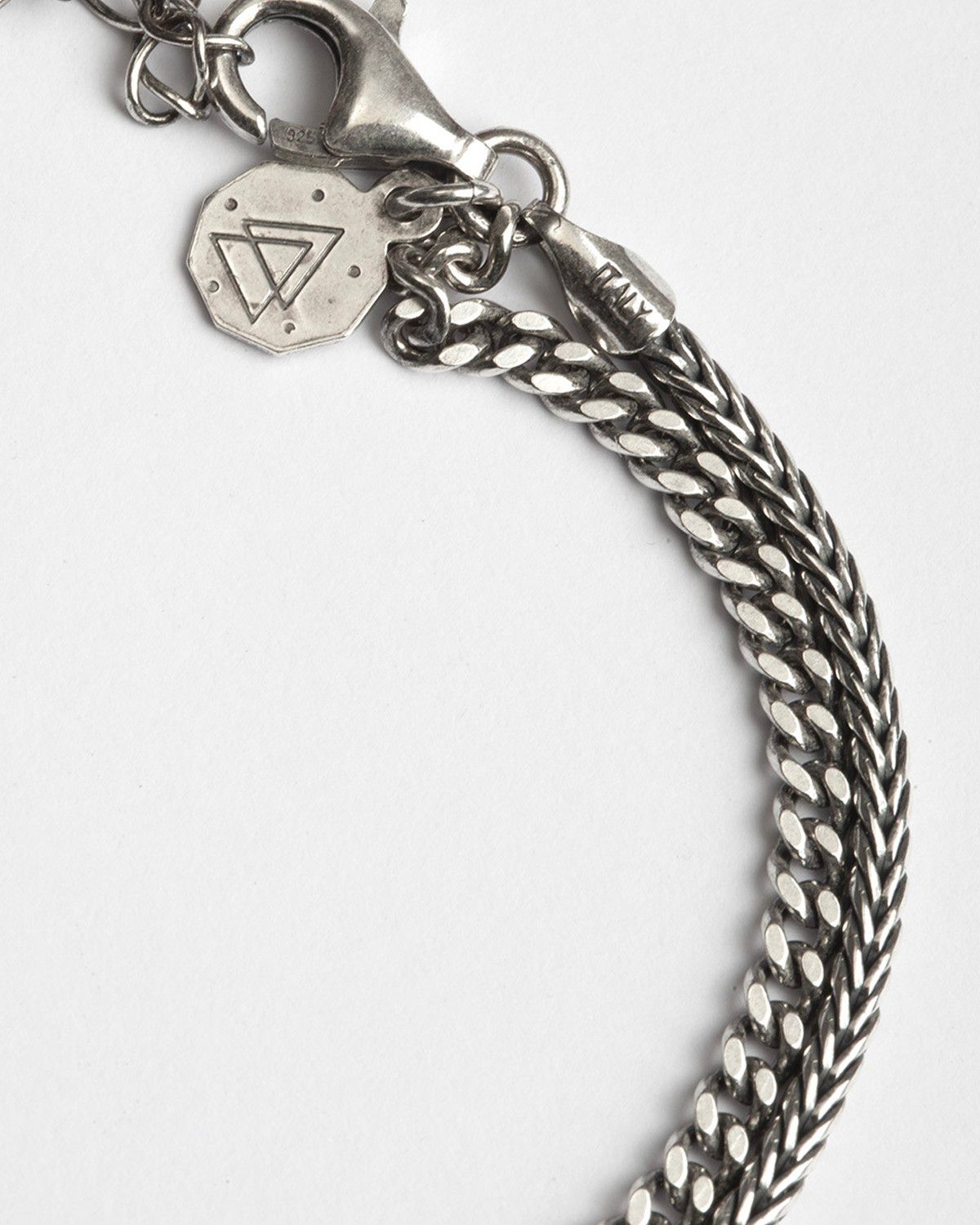 ARMBAND ZWEI KETTEN GROUMETTE UND FUCHßCHWANZ