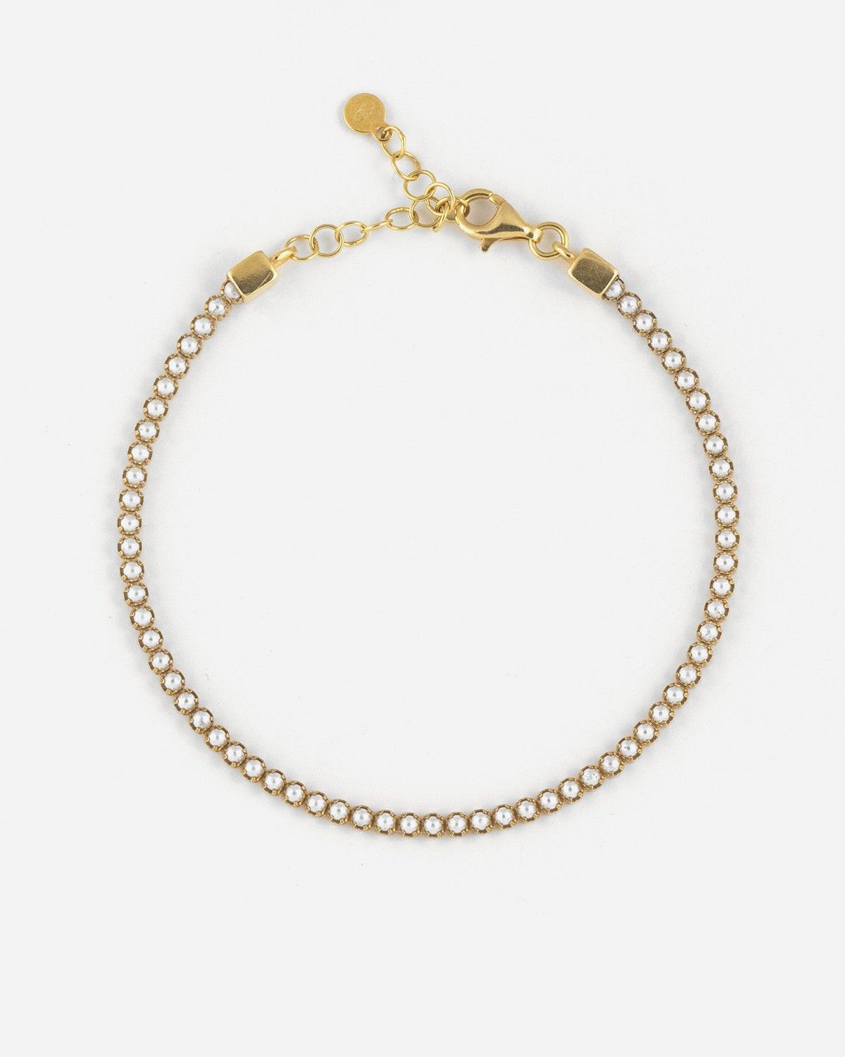 GOLD PLATED TENNIS BRACELET WITH CABOCHON PEARLS