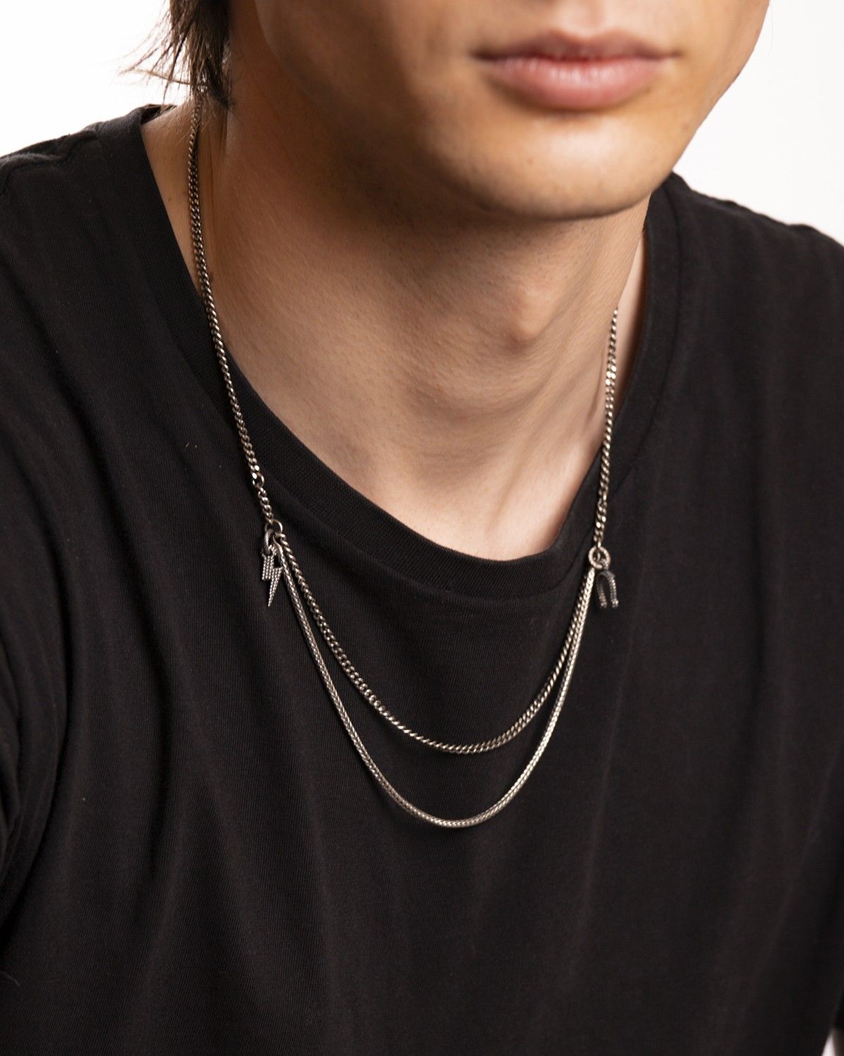 HANGER NECKLACE