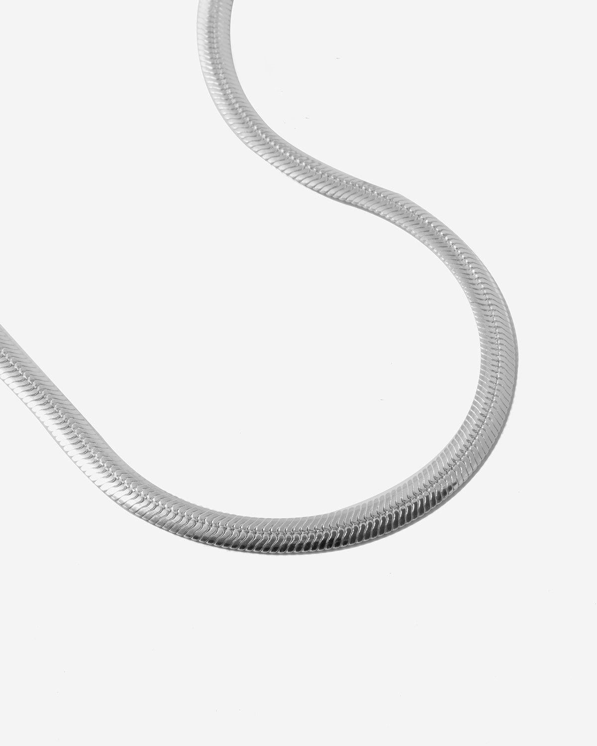 COLLIER MAGIC OVALE 60