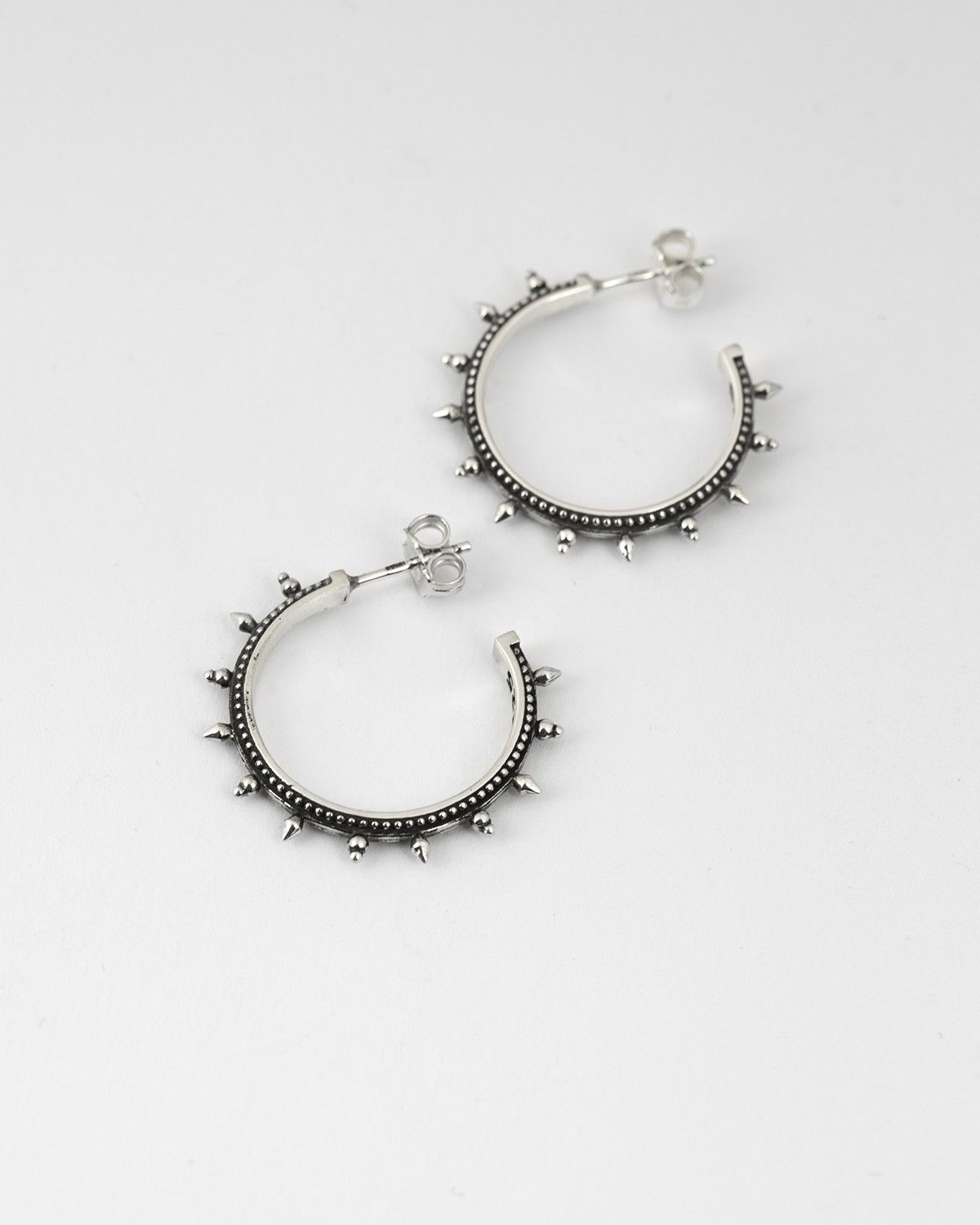 BOUCLES D’OREILLES PAIRE ETHNIQUES CERCLE MOYEN