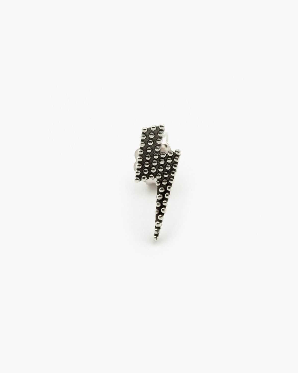 BOUCLE D’OREILLE UNIQUE LOBE ÉCLAIR À PICOTS