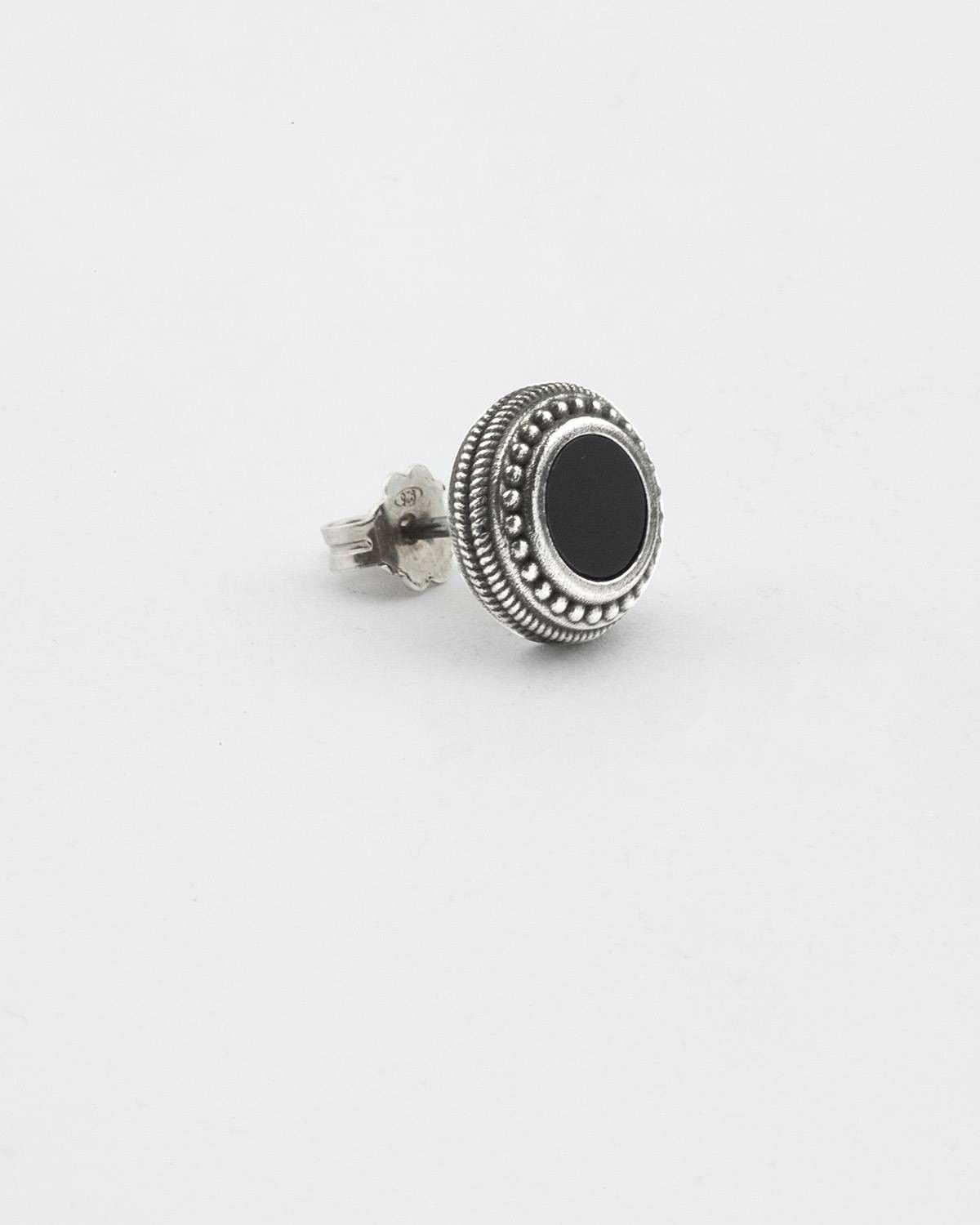 BOUCLE D’OREILLE UNIQUE LOBE MAGNA GRECIA ONYX NOIR ARGENT