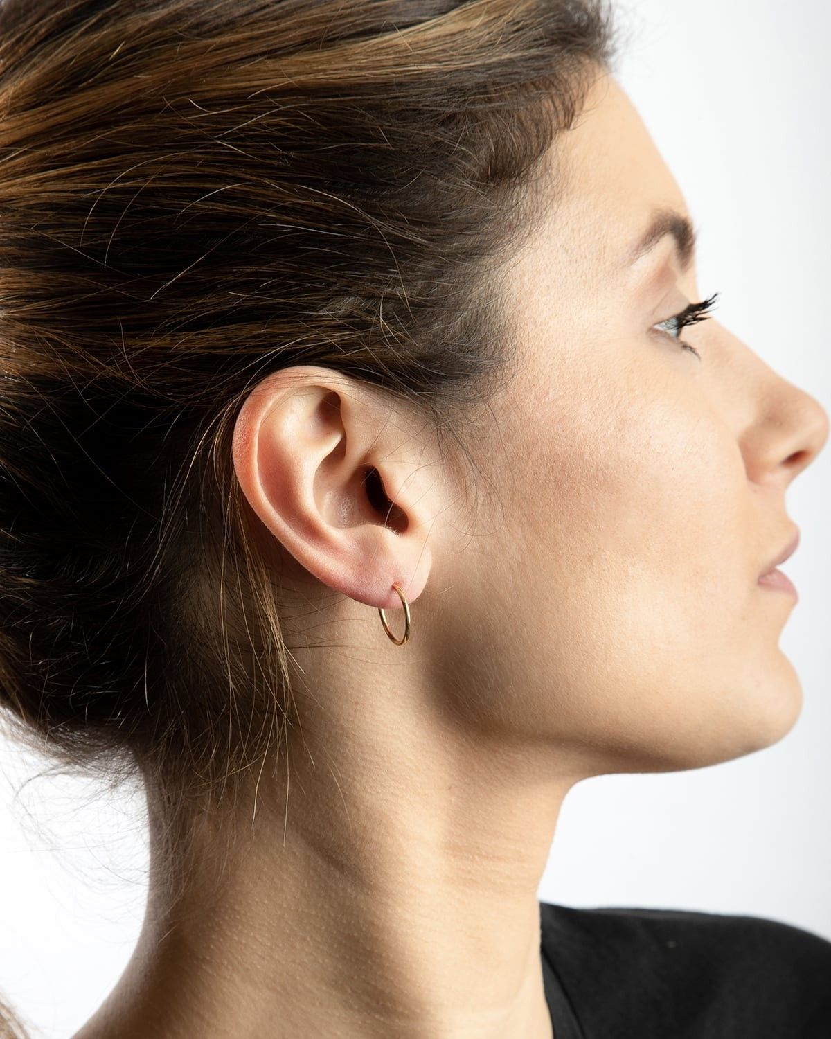 BOUCLE D’OREILLE UNIQUE CERCLE MINI CHAÎNE 12 D12 OR JAUNE