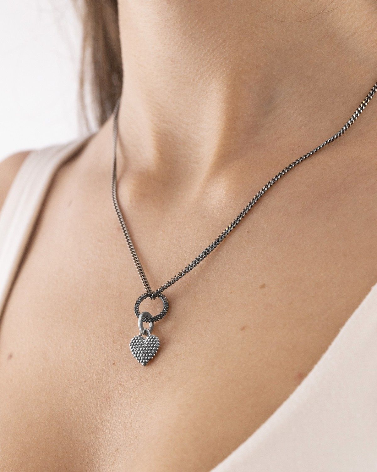 MINI CHARM PENDANT CŒUR À PICOTS EN ARGENT