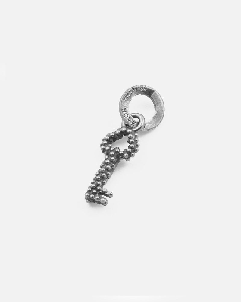 MINI CHARM PENDANT CLÉ À PICOTS EN ARGENT