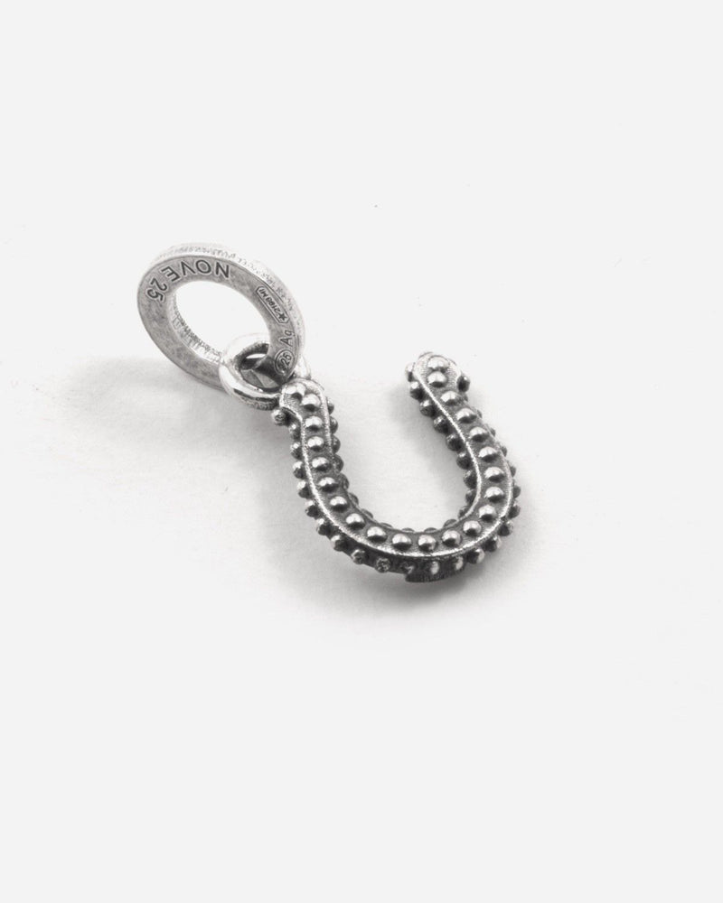 MINI CHARM PENDANT FER À CHEVAL À PICOTS EN ARGENT