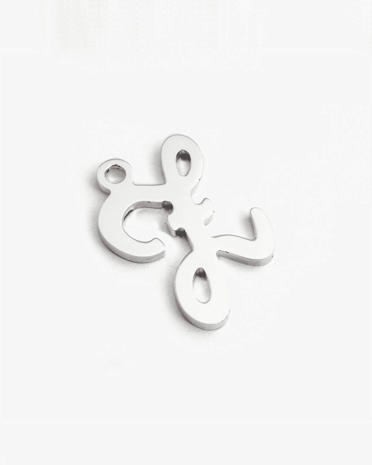 PENDENTIF LETTRE CHAÎNES GRAND