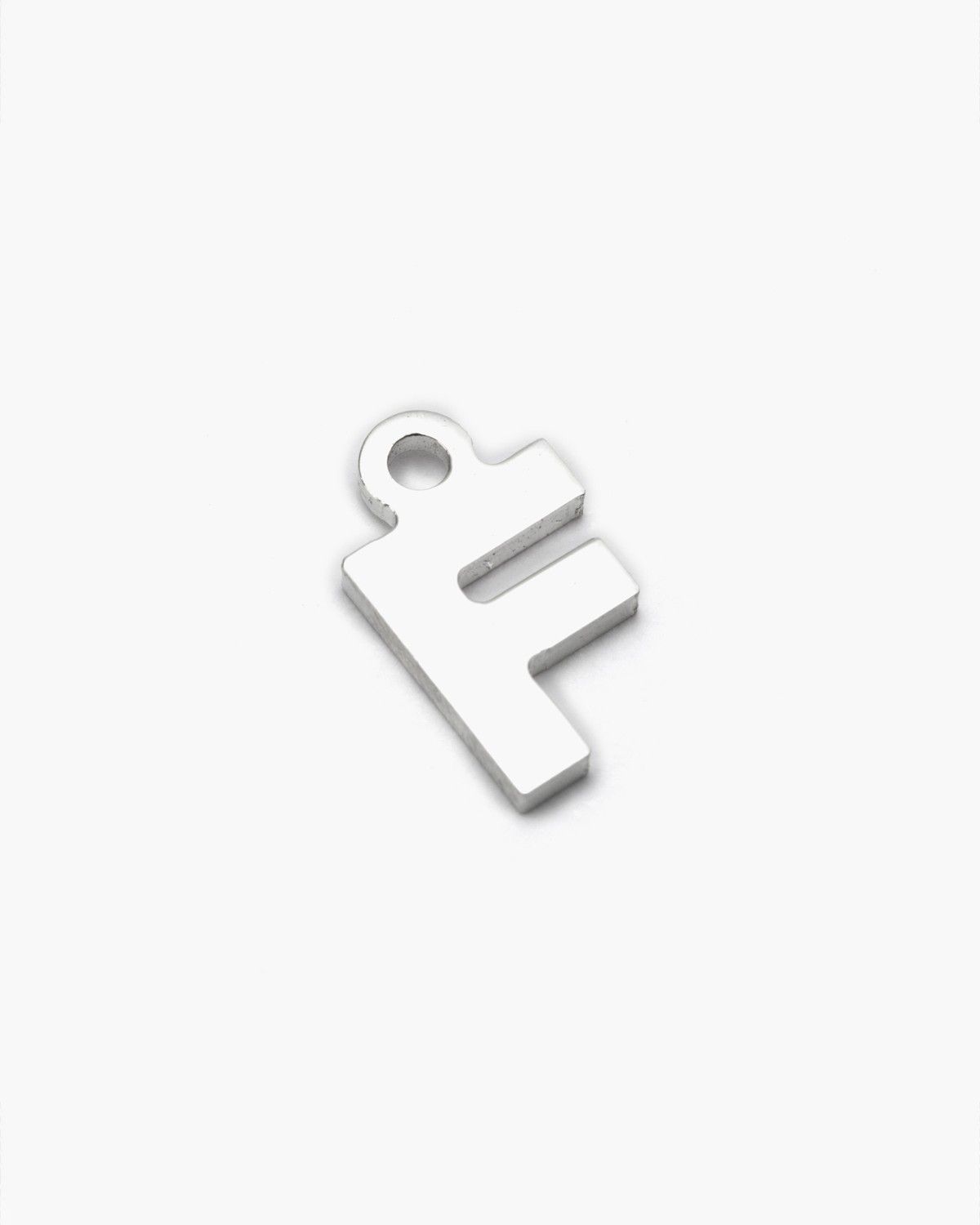 PENDENTIF LETTRE CAPITALES D'IMPRIMERIE PETIT