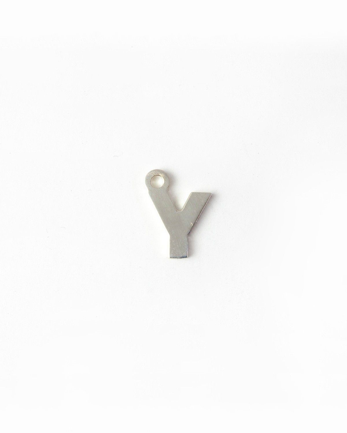 PENDENTIF LETTRE CAPITALES D'IMPRIMERIE PETIT