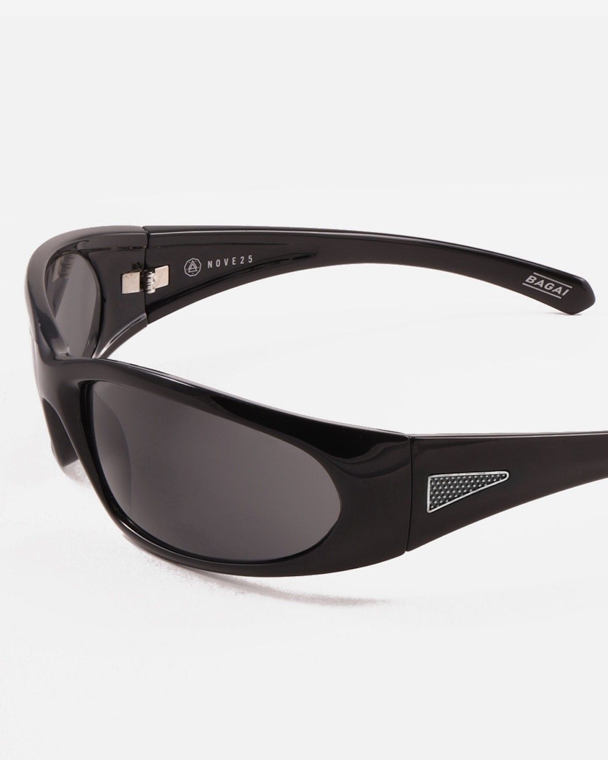 LUNETTES DE SOLEIL BAGAI / NOIR