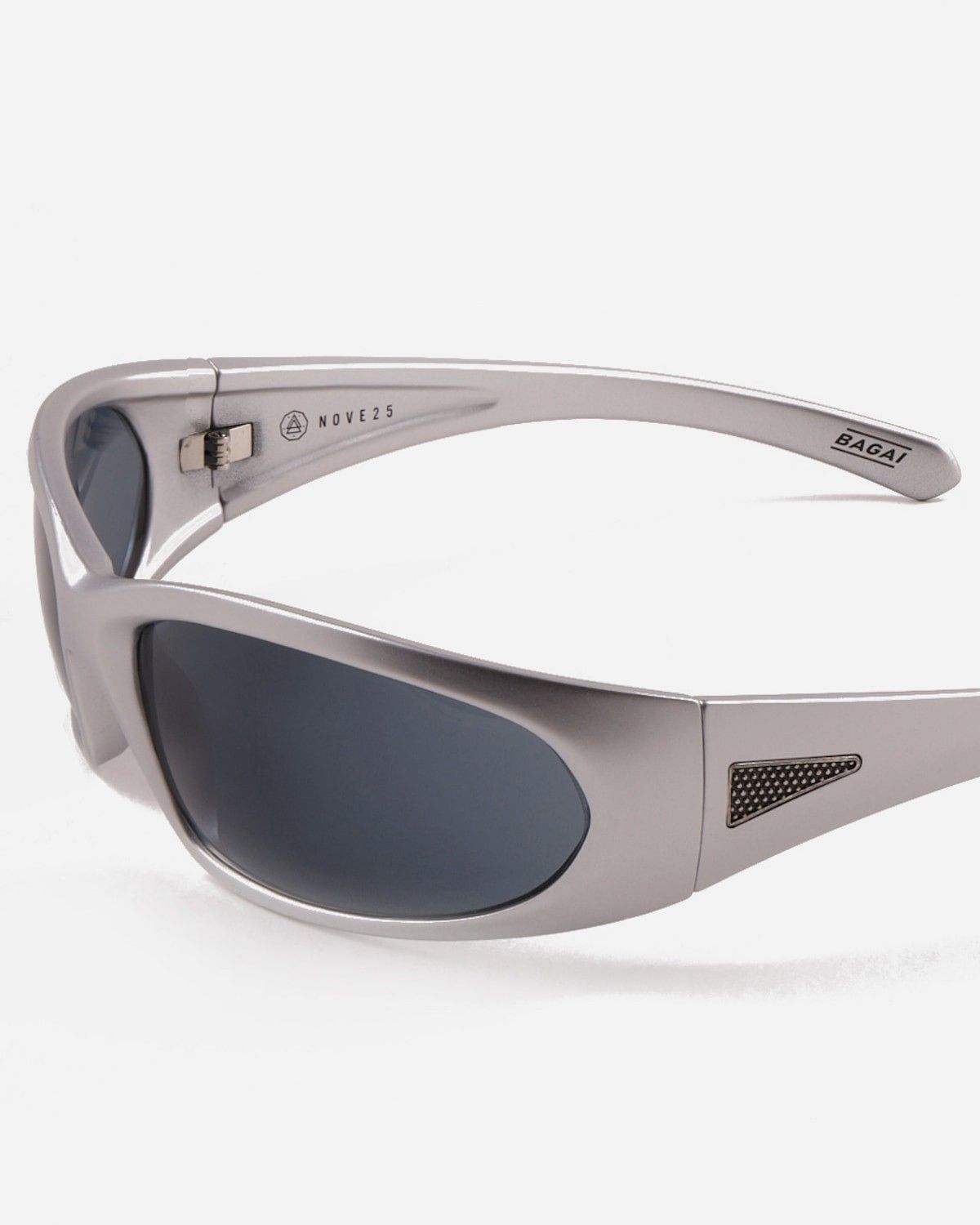 LUNETTES DE SOLEIL BAGAI / ARGENT SATINÉ