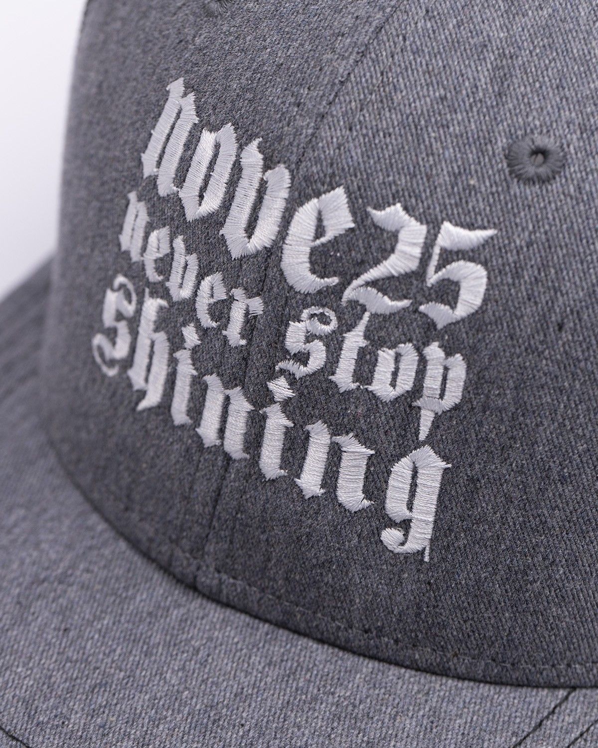 TRUCKER CAP NOVE25 GREY