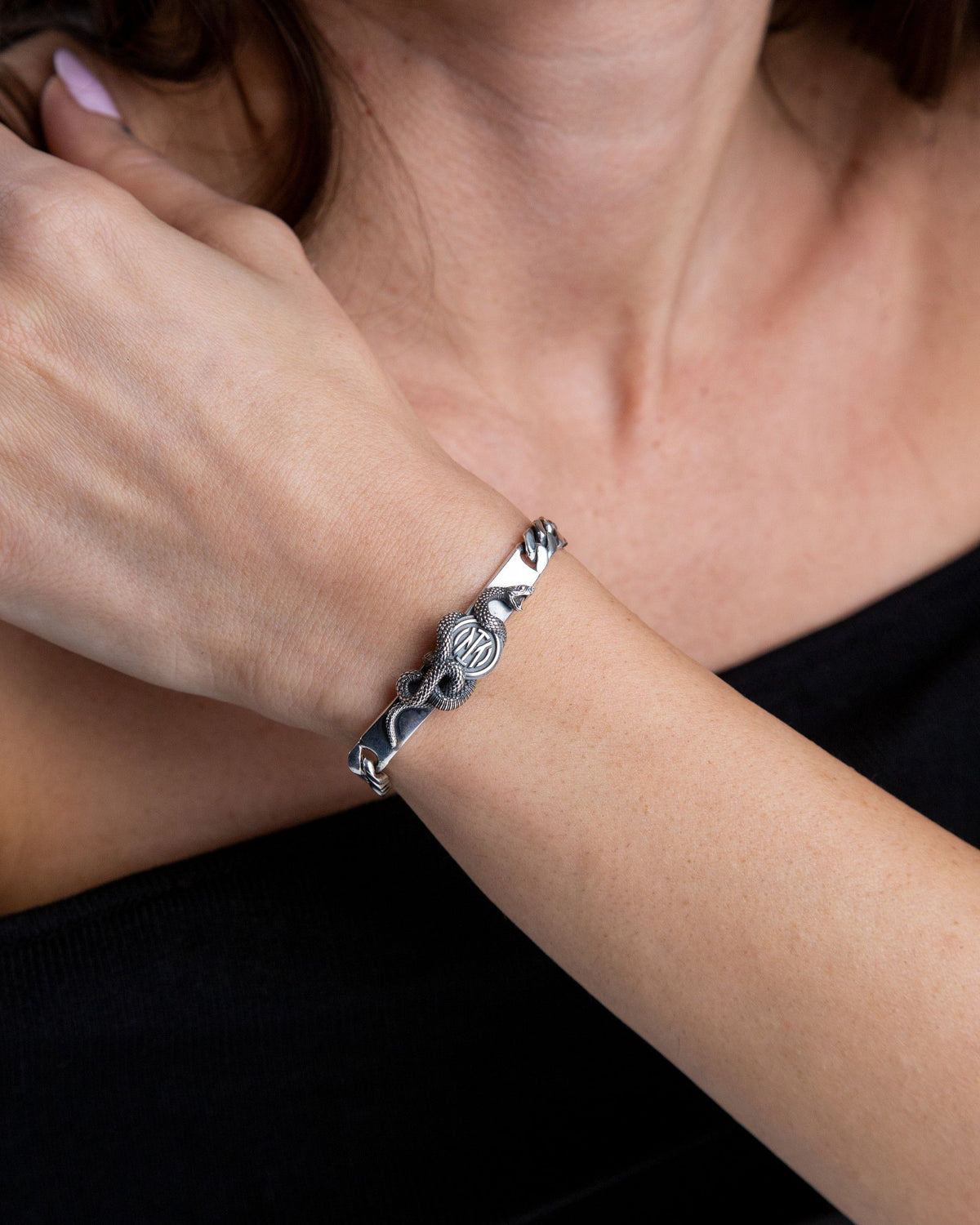 BRACELET GOURMETTE AVEC PLAQUE BISCIONE INTER X NOVE25