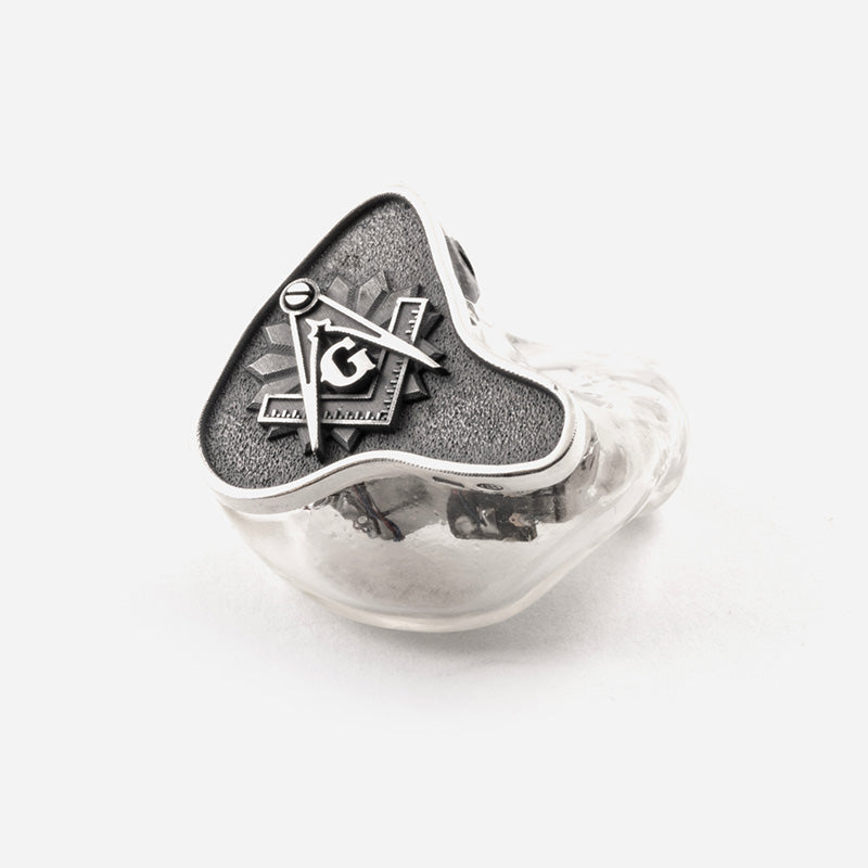 NTS IN EAR X GUÈ